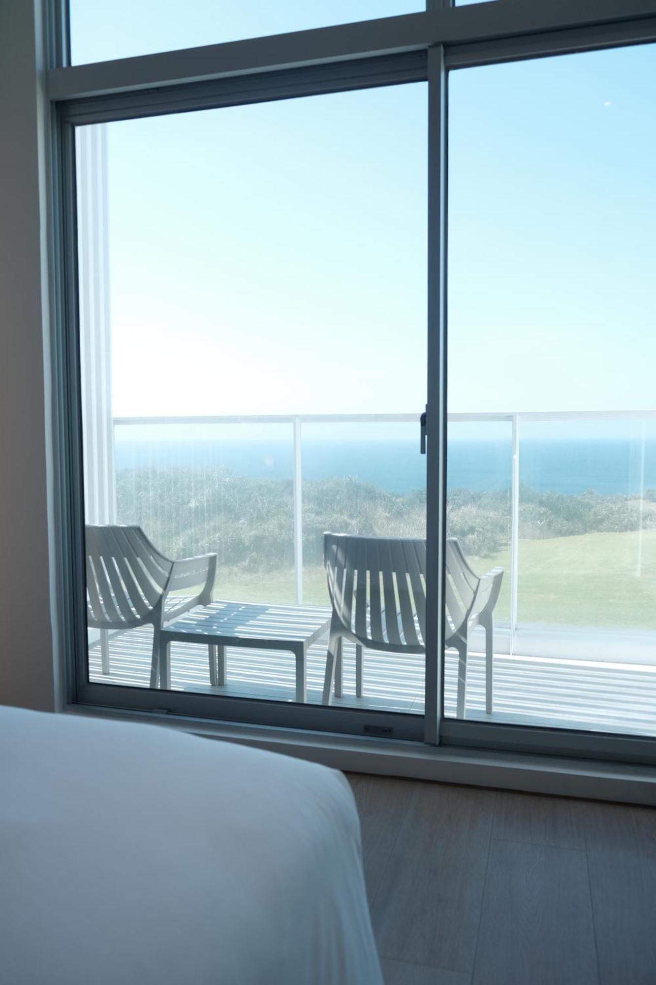 Sunlight On The Peninsula Hotel Cape Eluanbi Bilik gambar