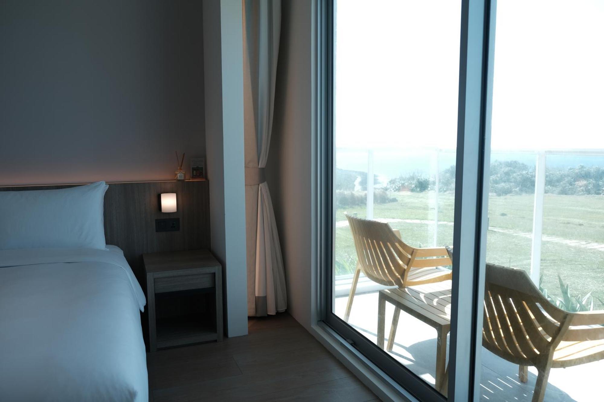 Sunlight On The Peninsula Hotel Cape Eluanbi Bilik gambar